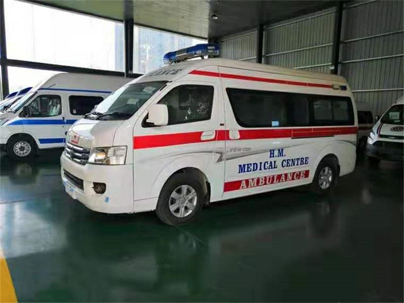 福田G9救護(hù)車（轉(zhuǎn)運(yùn)型、監(jiān)護(hù)型）汽油版