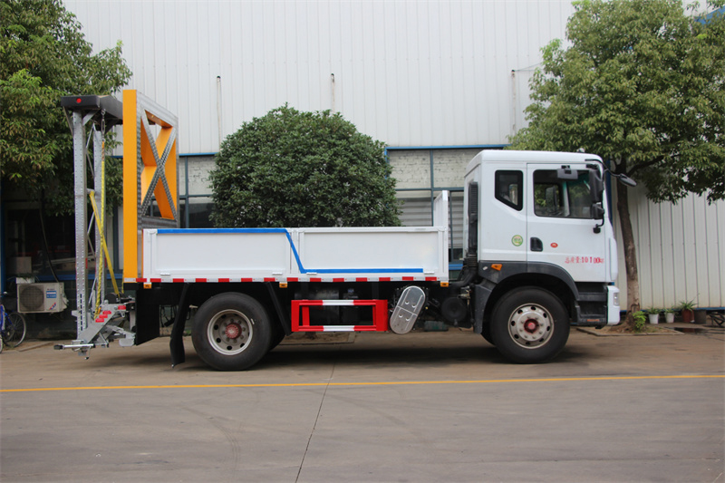 東風多利卡D9防撞緩沖車進口包