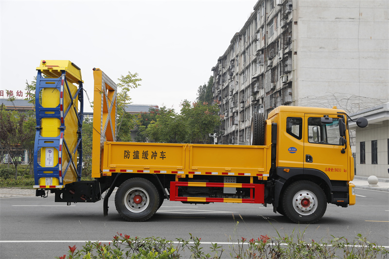 東風多利卡D9防撞車進口包